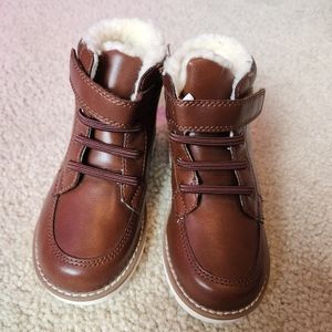NWT Old Navy Boots